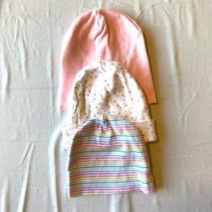 Gerber Set of 3 Newborn Girl Beanies-Size 0-6 Months up to 16 lbs